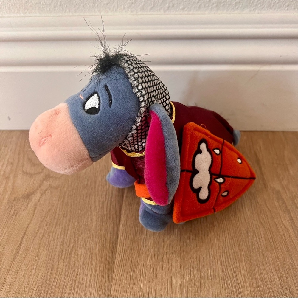 Vtg UK 2001 Collectible Disney Store Eeyore in Distress Beanie‎ Plush Toy 8" NWT